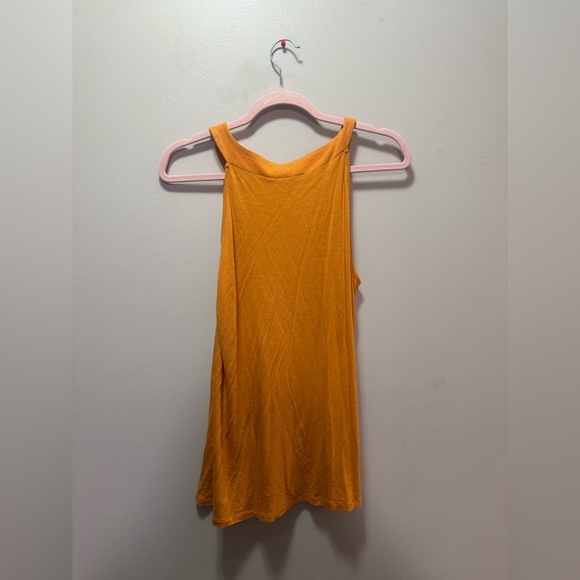 Sleeveless Women's Top - Picture 4 of 4